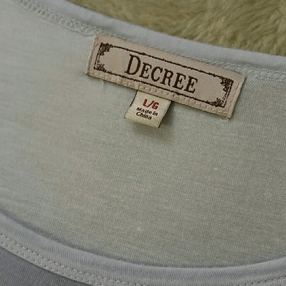 Decree tops 2-bundle - Picture 5 of 7